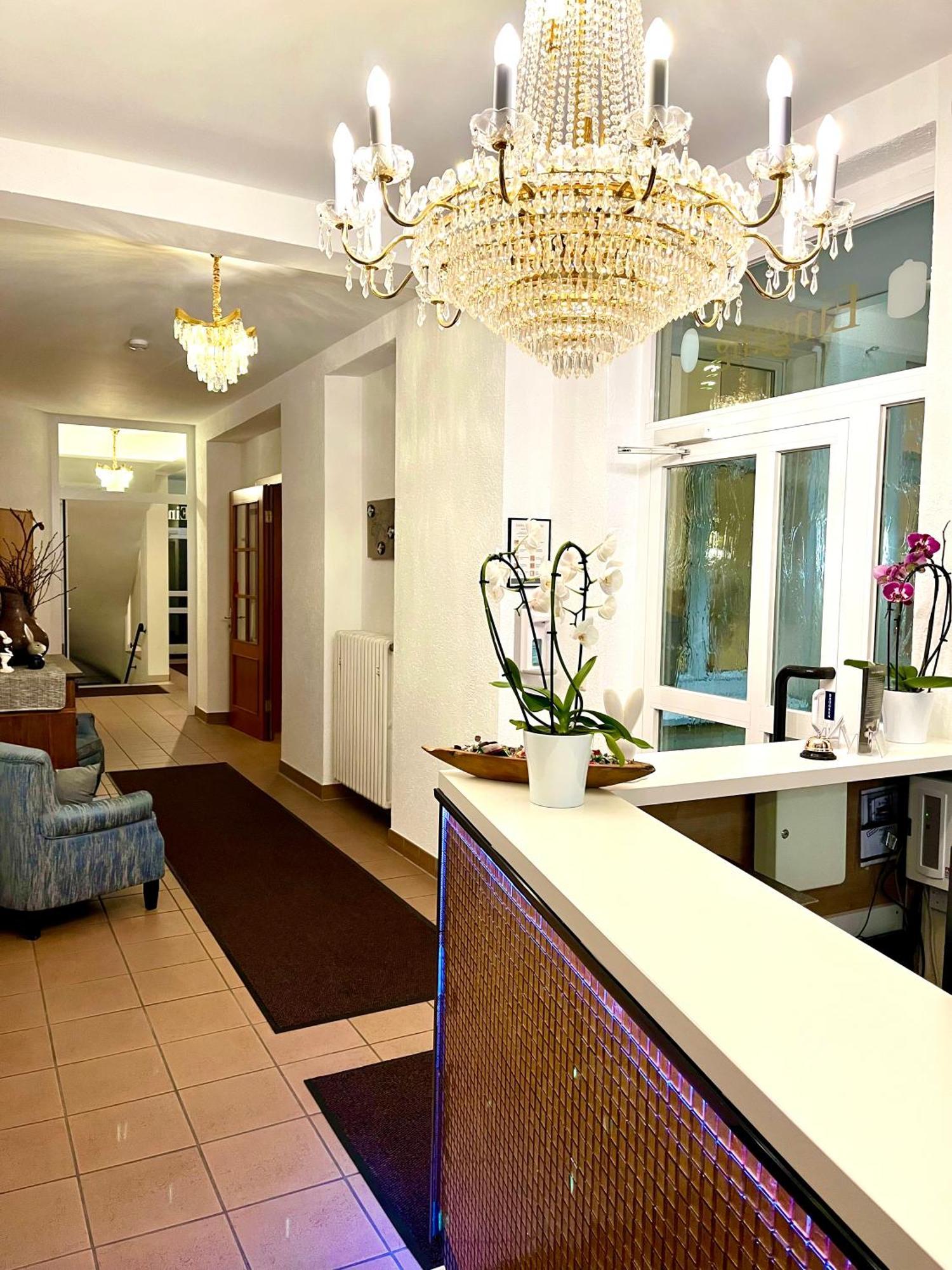 Hotel Zu Den Linden Wachtberg 외부 사진